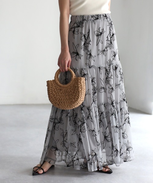 Riberry（リベリー）の「2WAYオーガンジー花柄ティアードスカート（スカート・レディース・ブラック/オフホワイト/グレイッシュベージュ/グレー・FREE）」の21枚目の写真