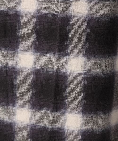 RAGEBLUE（レイジブルー）の「オンブレチェックバンドカラーシャツ長袖/569134（シャツ/ブラウス・メンズ・ブラック/レッド/キャメル/ネイビー・MEDIUM/LARGE）」の10枚目の写真