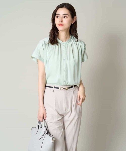 a.v.v（アーヴェヴェ）の「サテンギャザーブラウス（シャツ/ブラウス・レディース・ミント/ベージュ/チャコールグレー/ダークインディゴブルー・40/38/36/34/42）」の6枚目の写真