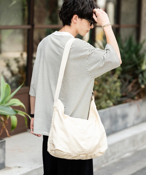 Rocky Monroe（ロッキーモンロー）の「ビックキャンバスショルダーバッグ（ショルダーバッグ・メンズ・カーキ/アイボリー/ブラック・FREE）」の12枚目の写真