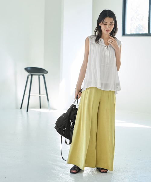 STYLE DELI(スタイルデリ)の「【LUXE】コットン楊柳ノースリブラウス(シャツ/ブラウス・レディース・ホワイト/ターコイズブルー・FREE)」の3枚目の写真