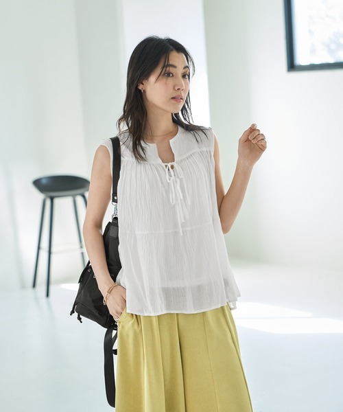 STYLE DELI(スタイルデリ)の「【LUXE】コットン楊柳ノースリブラウス(シャツ/ブラウス・レディース・ホワイト/ターコイズブルー・FREE)」の4枚目の写真