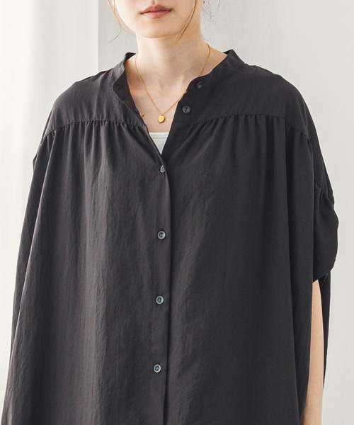 hunch（ハンチ）の「ギャザールーズシャツワンピース（シャツワンピース・レディース・セージグリーン/ホワイト/ブラック・FREE）」の12枚目の写真