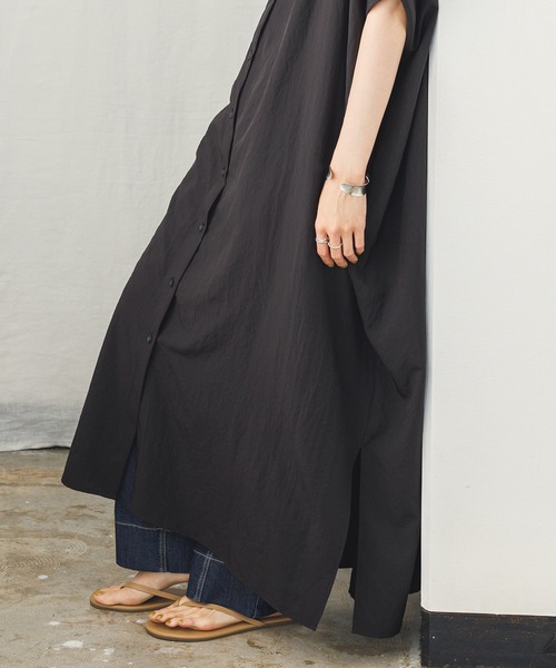 hunch（ハンチ）の「ギャザールーズシャツワンピース（シャツワンピース・レディース・セージグリーン/ホワイト/ブラック・FREE）」の15枚目の写真