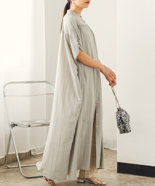 hunch（ハンチ）の「ギャザールーズシャツワンピース（シャツワンピース・レディース・セージグリーン/ホワイト/ブラック・FREE）」の20枚目の写真