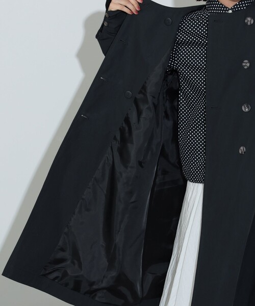 BEAMS HEART（ビームスハート）の「後ろ切替 ノーカラー ロングコート（トレンチコート・レディース・ブラック/ベージュ/オリーブ・MEDIUM/SMALL）」の20枚目の写真