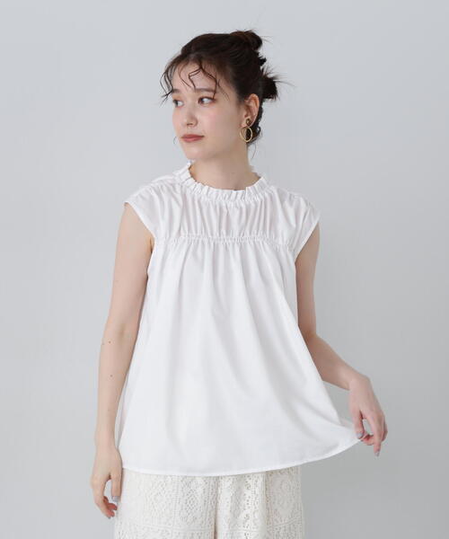 N.（N. Natural Beauty Basic）（エヌエヌナチュラルビューティーベーシック）の「◆シャーリングノースリブラウス（シャツ/ブラウス・レディース・ホワイト/ブルー/グレー・MEDIUM）」の6枚目の写真