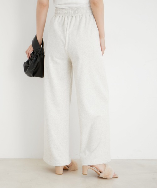 VIS（ビス）の「【セットアップ対応】裏毛スウェットリラックスパンツ【洗える】（その他パンツ・レディース・ブラック/キナリ/ライトグレー・FREE）」の9枚目の写真