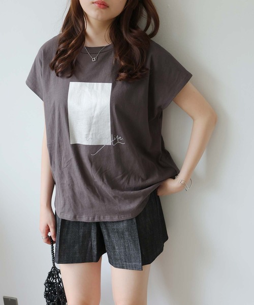 Doula Doula（ドゥーラドゥーラ）の「シルバー箔プリントフレンチスリーブTシャツ（Tシャツ/カットソー・レディース・ホワイト/チャコール・FREE）」の10枚目の写真