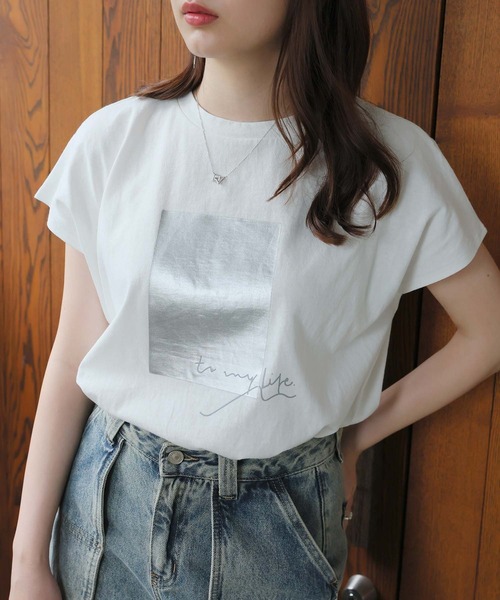 Doula Doula（ドゥーラドゥーラ）の「シルバー箔プリントフレンチスリーブTシャツ（Tシャツ/カットソー・レディース・ホワイト/チャコール・FREE）」の13枚目の写真