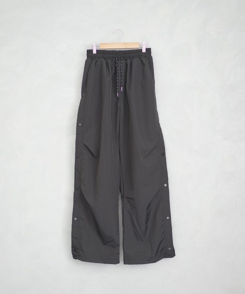 Shoowtime(ショウタイム)の「サイドメッシュナイロンプルオンパンツ(その他パンツ・メンズ・ブラック/カーキ・MEDIUM/LARGE/XX-LARGE/X-LARGE)」の12枚目の写真