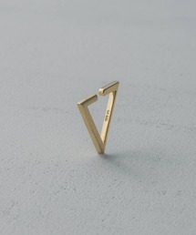 and cloud（アンドクラウド）の「Triangle Earcuff（イヤーカフ）」