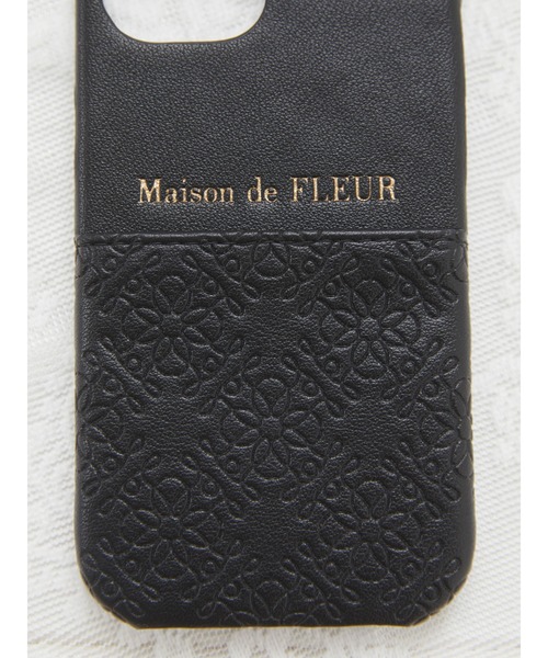 Maison de FLEUR（メゾンドフルール）の「FLEURモノグラムアイフォン15ケース（スマホケース/カバー・レディース・ピンクベージュ/ライトベージュ/ブラック・FREE）」の11枚目の写真
