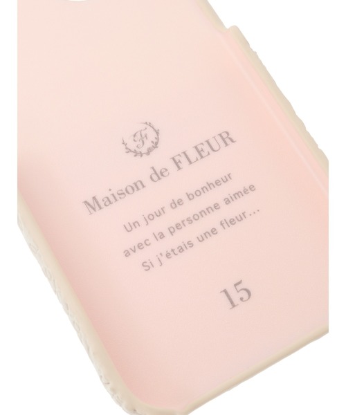 Maison de FLEUR（メゾンドフルール）の「FLEURモノグラムアイフォン15ケース（スマホケース/カバー・レディース・ピンクベージュ/ライトベージュ/ブラック・FREE）」の6枚目の写真