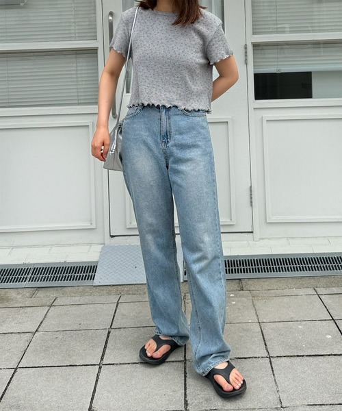 LE MORE（リモア）の「フラワーショートワッフルTシャツ（Tシャツ/カットソー・レディース・アイボリー/グレー・FREE）」の6枚目の写真