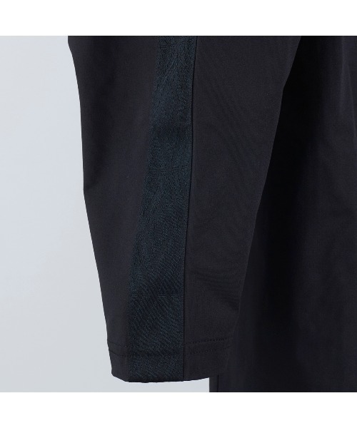 UMBRO AWAY DAYS LONG SLEEVE WIDE PRACTICE SHIRT（アンブロ アウェイデイズ ロングスリーブ ワイド プラクティス シャツ）（Tシャツ/カットソー）｜UMBRO（アンブロ）