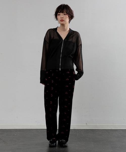 AMERICAN RAG CIE（アメリカンラグシー）の「【ARC】ZIP Vネックカーディガン（カーディガン/ボレロ・レディース・ブラック/イエロー・FREE）」の11枚目の写真