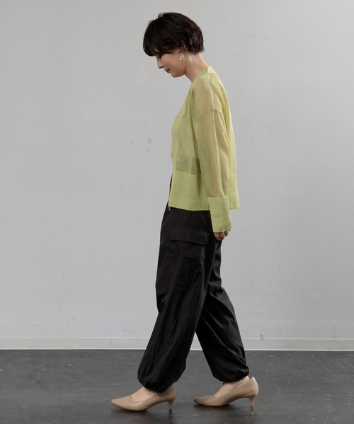 AMERICAN RAG CIE（アメリカンラグシー）の「【ARC】ZIP Vネックカーディガン（カーディガン/ボレロ・レディース・ブラック/イエロー・FREE）」の16枚目の写真