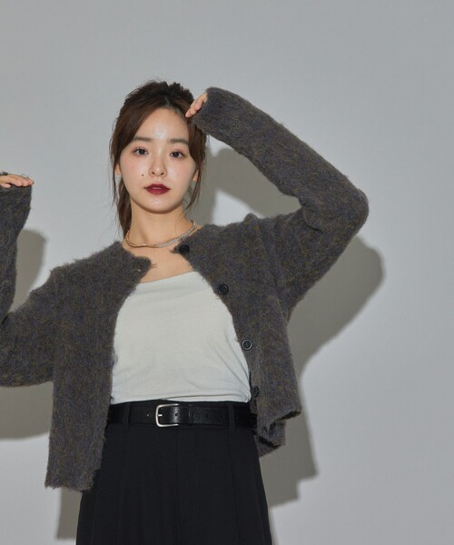 PUBLUX（パブリュクス）の「PUBLUX/パブリュクス モヘア タッチ クルーネックカーディガン　限定展開（カーディガン/ボレロ・レディース・ピンク/ブラウン/ナチュラル/イエロー・ﾌﾘ-）」の7枚目の写真