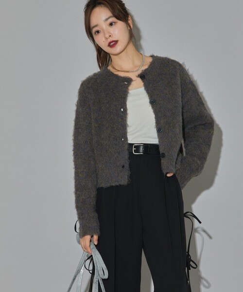 PUBLUX（パブリュクス）の「PUBLUX/パブリュクス モヘア タッチ クルーネックカーディガン　限定展開（カーディガン/ボレロ・レディース・ピンク/ブラウン/ナチュラル/イエロー・ﾌﾘ-）」の8枚目の写真