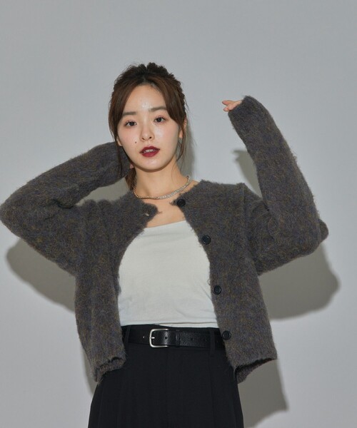 PUBLUX（パブリュクス）の「PUBLUX/パブリュクス モヘア タッチ クルーネックカーディガン　限定展開（カーディガン/ボレロ・レディース・ピンク/ブラウン/ナチュラル/イエロー・ﾌﾘ-）」の16枚目の写真