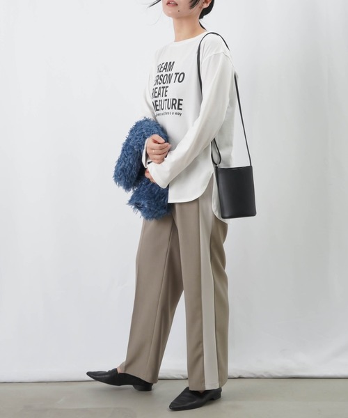 LUCA/LADY LUCK LUCA(ルカ/レディラックルカ)の「LC/LLL バイオ天竺ロゴロンT / ラウンドヘムロゴプリントTee(Tシャツ/カットソー・レディース・ブラウン/チャコールグレー/オフホワイト・FREE)」の5枚目の写真