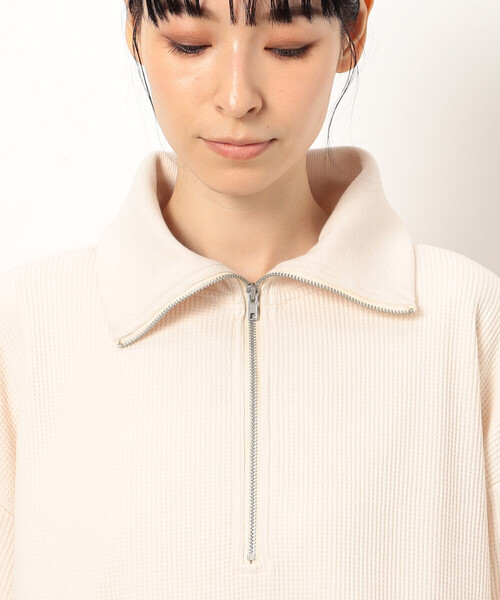 ONIGIRI（オニギリ）の「ワッフル　ハーフジップ　プルオーバー（Tシャツ/カットソー・レディース・アイボリー/チャコール/マスタード・FREE）」の10枚目の写真