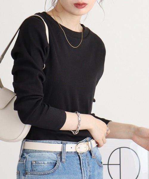 atONE(アットワン)の「リブクルーネック長袖Tシャツ(Tシャツ/カットソー・レディース・ベージュ/オフホワイト/ブラック・M/L/LL/3L/4L)」の21枚目の写真