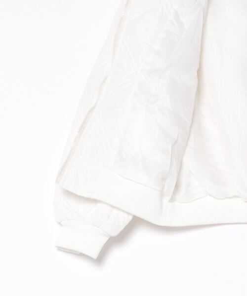 urge:(アージコロン )の「【URGE:】キルティング ブルゾン アウター(ブルゾン・レディース・ホワイト・SMALL/MEDIUM/LARGE)」の8枚目の写真