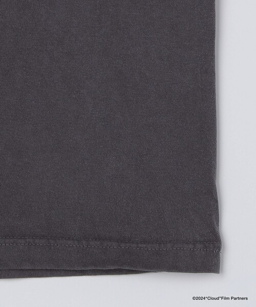 City Ambient Products(シティアンビエントプロダクツ)の「City Ambient Products: 映画『Cloud クラウド』タイトルロゴデザインTシャツ(Tシャツ/カットソー・メンズ・チャコールグレー/ブラック・SMALL/MEDIUM/LARGE/X-LARGE)」の8枚目の写真