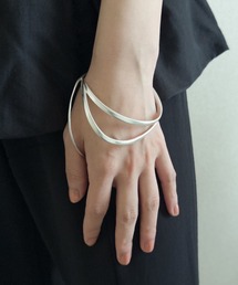 whoseA（フーシー）の「AlongPalmCuff/ アロング パームカフ/ バングル（バングル/リストバンド）」