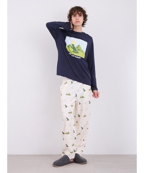 新品 ジェラートピケ ダイナソー柄ロンT &ロングパンツ 上下セット 新品 ジェラートピケ ダイナソー柄ロンT &ロングパンツ 上下セット