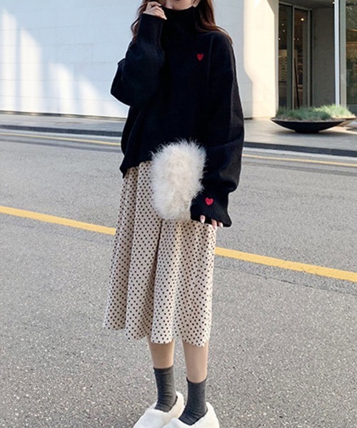 Miniministore(ミニミニストア)の「ニットセーター ハイネック ハート柄(ニット/セーター・レディース・ブラック/レッド/ホワイト・FREE)」の14枚目の写真