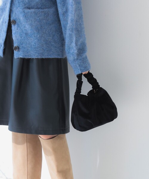 B:MING by BEAMS（ビーミングバイビームス）の「2WAY ベロアバッグ（ショルダーバッグ・レディース・レッド/ブラック・ONE SIZE）」の3枚目の写真