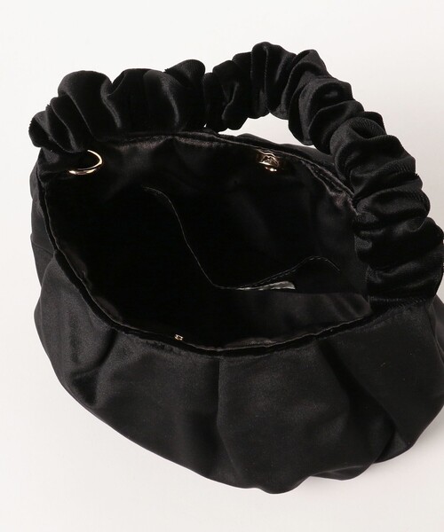 B:MING by BEAMS（ビーミングバイビームス）の「2WAY ベロアバッグ（ショルダーバッグ・レディース・レッド/ブラック・ONE SIZE）」の9枚目の写真