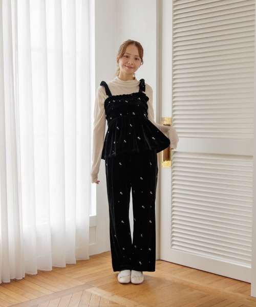 flower(フラワー)の「ベロアエンブロイダリーパンツ(その他パンツ・レディース・ブラック/ベージュ・FREE)」の21枚目の写真