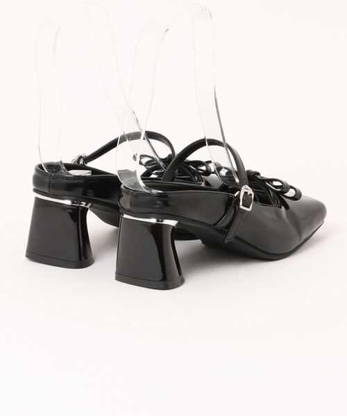 Bella lume(ベッラルーメ)の「《Bella Lume(ベッラルーメ)》リボン付きミュール(サンダル・レディース・ブラック・MEDIUM/LARGE/SMALL)」の7枚目の写真