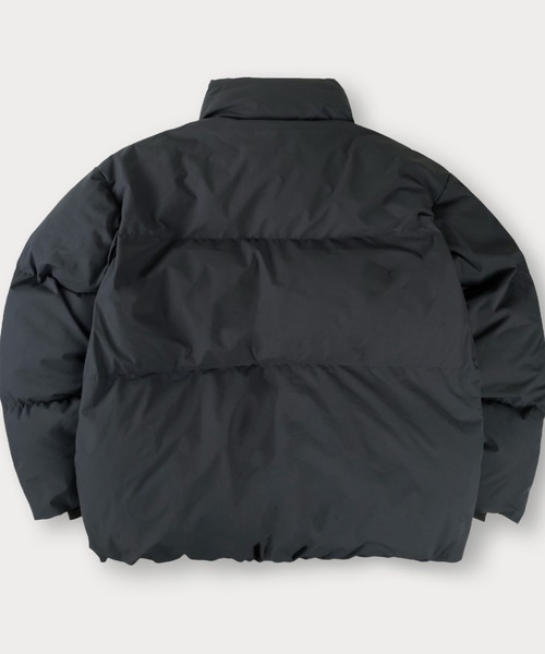 mihns closet(ミンズクローゼット)の「【0】【mihns closet/ミンズクローゼット】ワンポイントロゴ ビッグポケット ボリューム ファイバー ダウンジャケット(ダウンジャケット/コート・レディース・ブラック/セージグリーン/オフホワイト/ネイビー・M/L/XL)」の5枚目の写真
