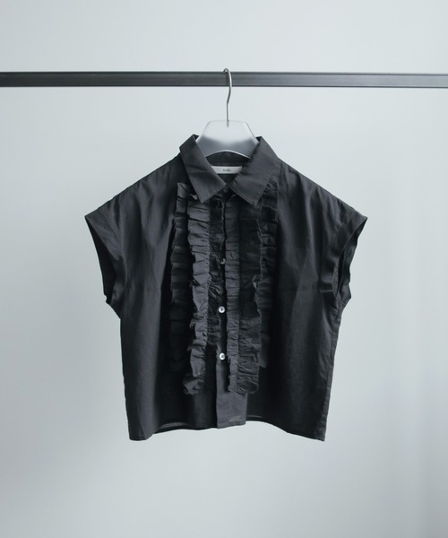 anuke（アンヌーク）の「Sleeveless Frill Blouse（シャツ/ブラウス・レディース・ホワイト/マルチ/ブラック・FREE）」の9枚目の写真