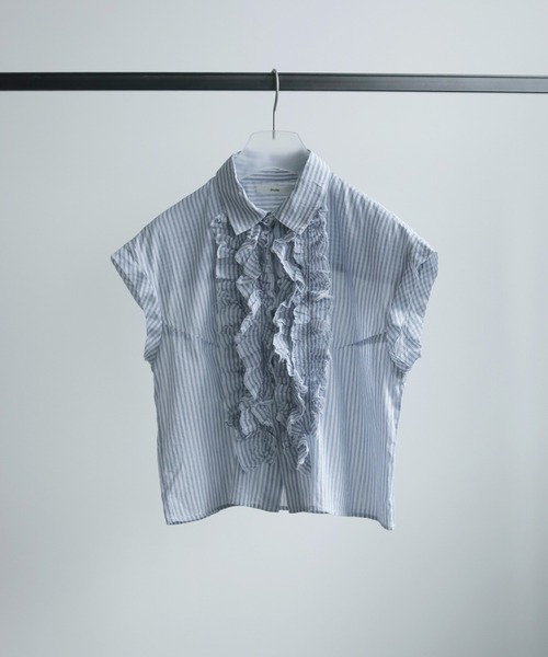 anuke（アンヌーク）の「Sleeveless Frill Blouse（シャツ/ブラウス・レディース・ホワイト/マルチ/ブラック・FREE）」の10枚目の写真