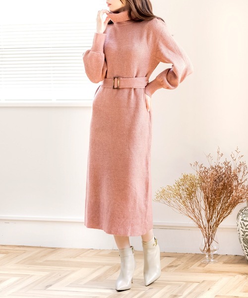 Julia Boutique（ジュリアブティック）の「【22-24.5cm】 モチーフ付き ポインテッドトゥ ショートブーツ（ブーツ・レディース・ブラック/アイボリー・36/35/40/39/38/37）」の3枚目の写真