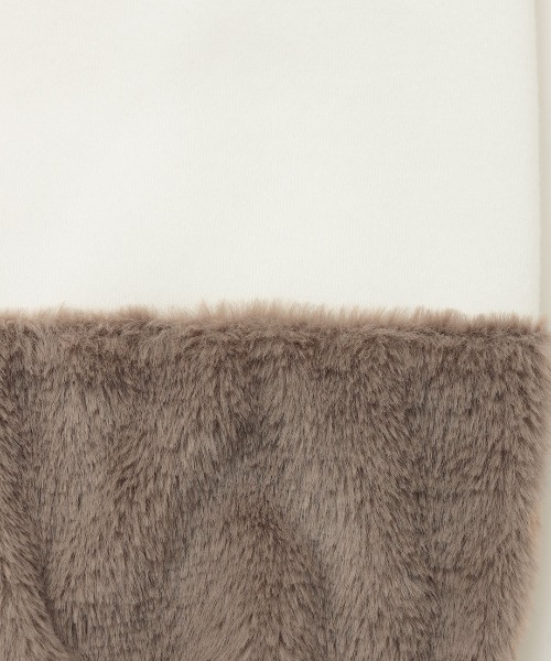 チチカカ（チチカカ）の「袖ファースウェットフーディー（パーカー・レディース・チャコールグレー/ボルドー/ホワイト・FREE）」の14枚目の写真