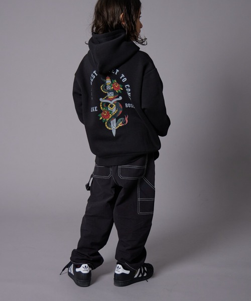 PAIRMANON STREET（ペアマノンストリート）の「【PAIRMANON STREET】裏起毛 マルチ グラフィック プリント パーカー（パーカー・キッズ・テラコッタ/レッド系その他/ベージュ系その他/ベージュ系その他2/グレー系その他2/グレー系その他3/ブルー系その他/グレー系その他/ブラック系その他2/ブラック系その他/ブラック系その他3/イエロー系その他・100/110/120/150/90/130/140/160）」の13枚目の写真