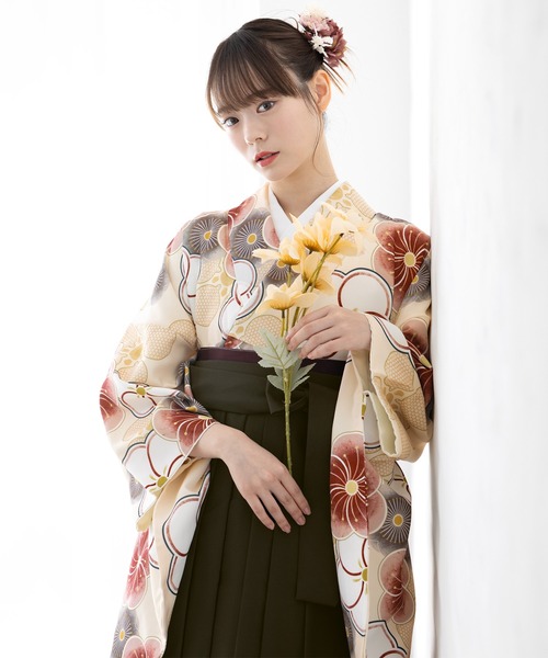 floroレディース袴4点セット （着物・襦袢・下帯・袴）（着物）｜SOUBIEN（ソウビエン）