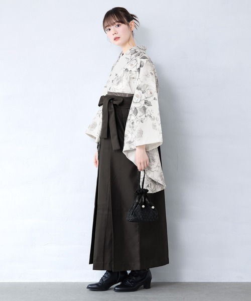 floroレディース袴4点セット （着物・襦袢・下帯・袴）（着物）｜SOUBIEN（ソウビエン）