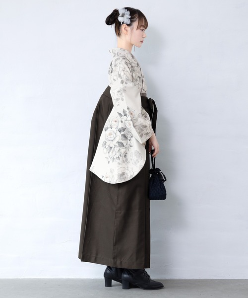 floroレディース袴4点セット （着物・襦袢・下帯・袴）（着物）｜SOUBIEN（ソウビエン）