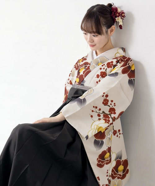 floroレディース袴4点セット （着物・襦袢・下帯・袴）（着物）｜SOUBIEN（ソウビエン）