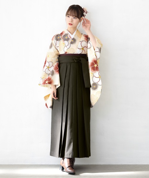 floroレディース袴4点セット （着物・襦袢・下帯・袴）（着物）｜SOUBIEN（ソウビエン）