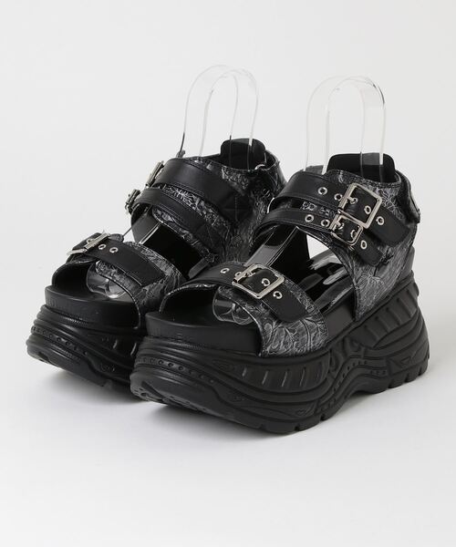 YOSUKE(ヨースケ)の「ヨースケ YOSUKE メンズ厚底ハトメベルテッドサンダルスニーカー4468019(サンダル・メンズ・ブラック/ブラック×パープル/ガンメタ・27.0cm/26.0cm)」の3枚目の写真