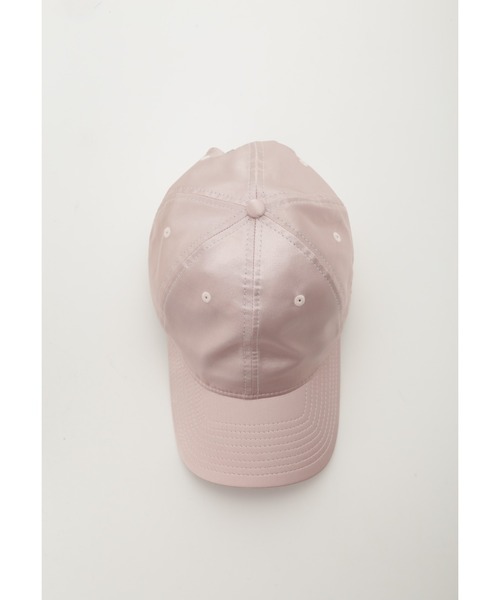『最終価格』emmi×NEW ERAピンク サテン ベースボールキャップ emmi|NEW ERA】9TWENTYサテンキャップ（キャップ）｜emmi（エミ